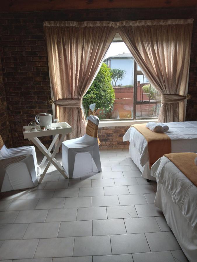 Hamba Kancane Ma-Africa Guest House Graskop Kültér fotó