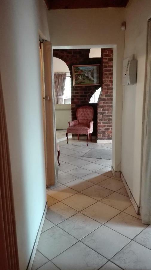 Hamba Kancane Ma-Africa Guest House Graskop Kültér fotó