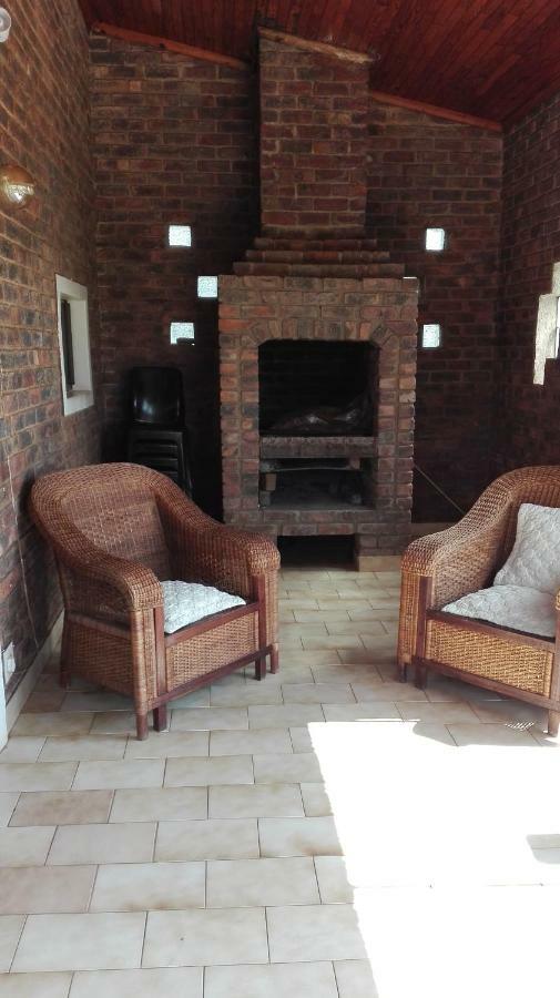 Hamba Kancane Ma-Africa Guest House Graskop Kültér fotó